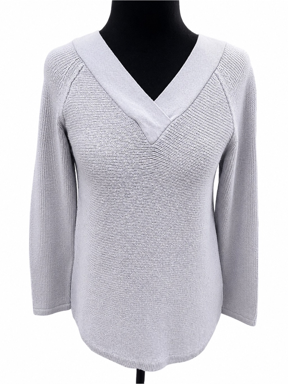 Anthropologie Knitted & Knotted Lavender Knit V-Neck Sweater XS Petite